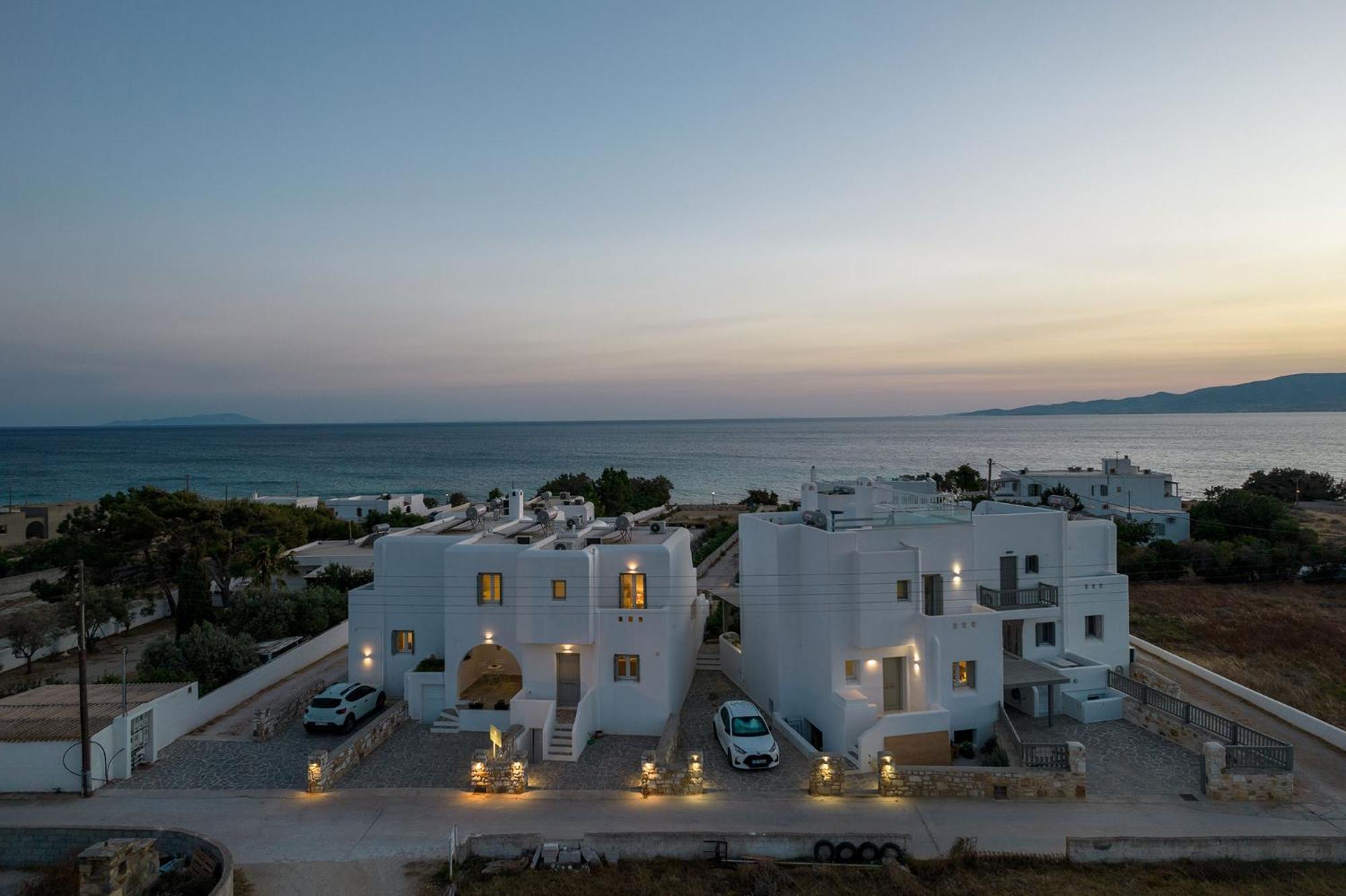 Helen Beach Front Luxury Villas Kastrákion Extérieur photo